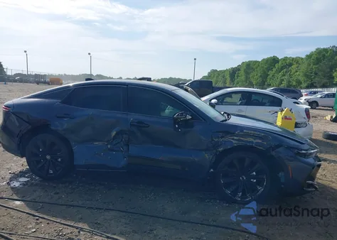 2025 Toyota Crown Nightshade Edition из США, поврежденный, VIN JTDAAAAF5S3035256